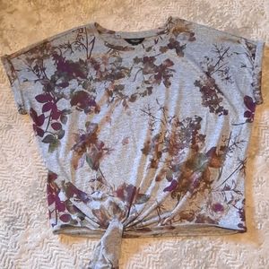 Simply Vera tie front shirt